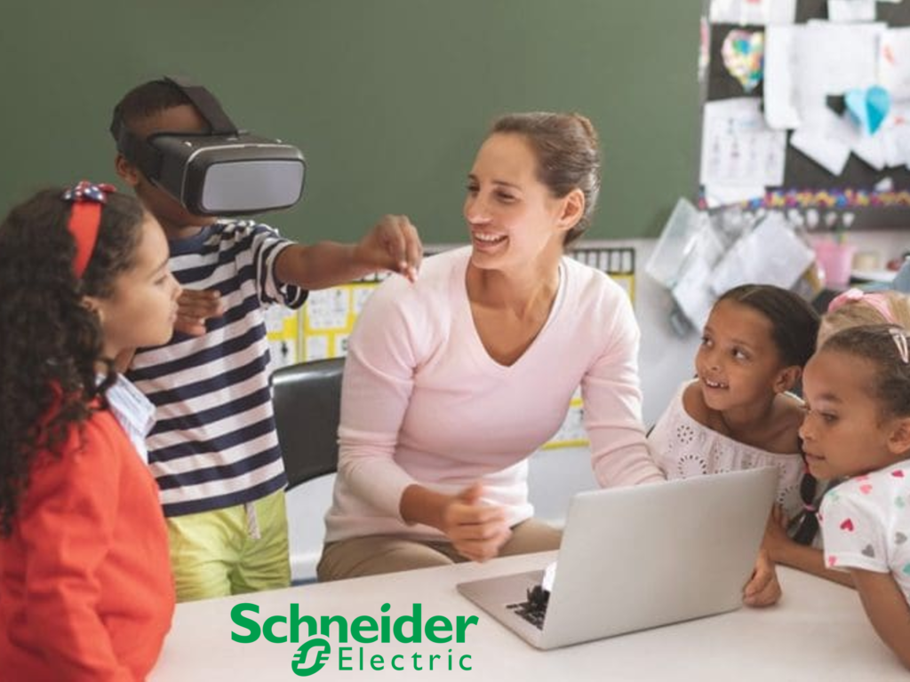 EcoStruxure IT Expert for UPS lifecycle management